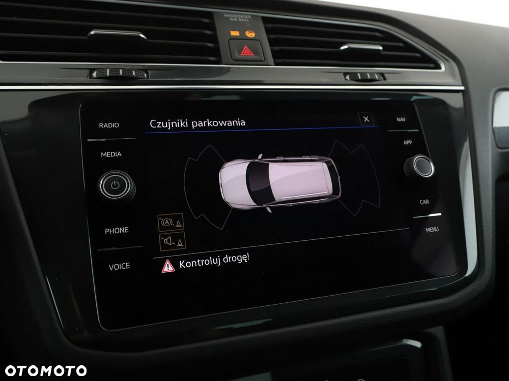 Volkswagen Tiguan 2.0 TDI Life DSG - 26