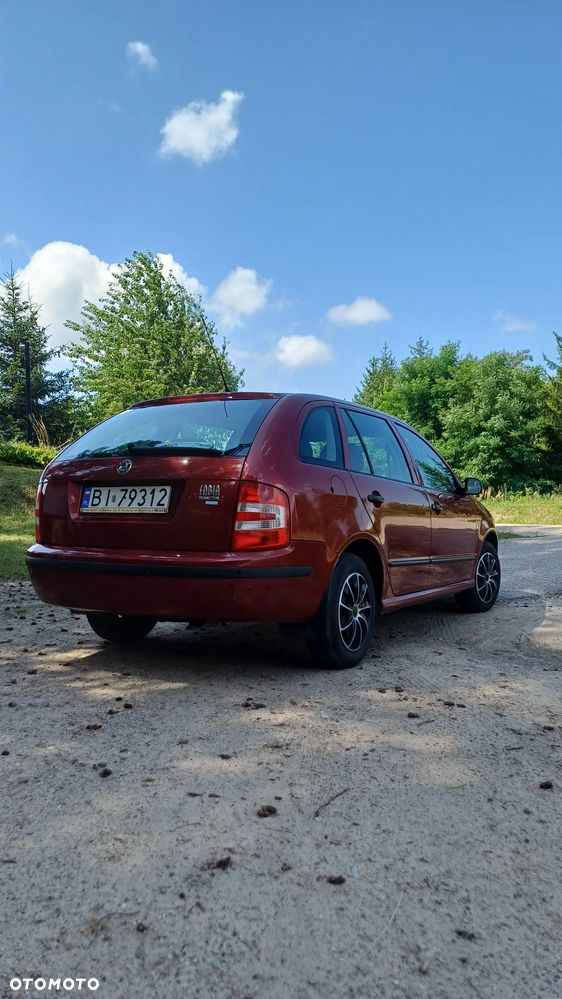 Skoda Fabia 1.4 16V Ice Classic - 4