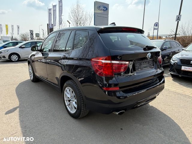BMW X3 xDrive20d AT Standard - 8