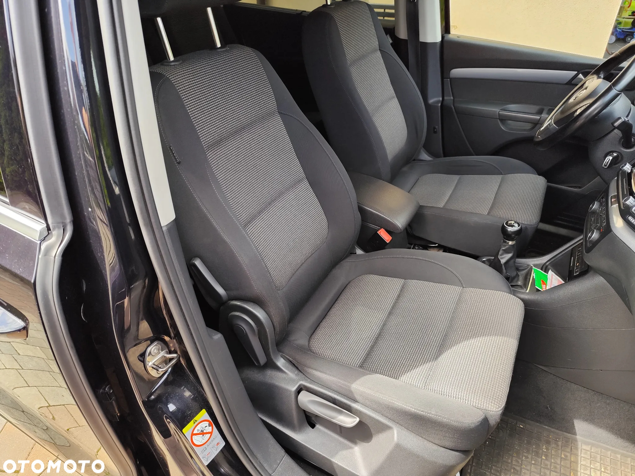 Volkswagen Sharan 2.0 TDI Comfortline - 14