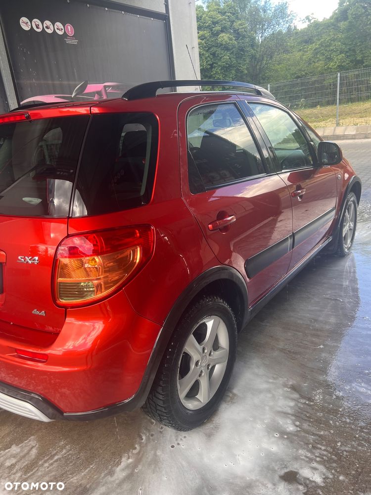 Suzuki SX4 1.6 VVT 4x4 Club - 6