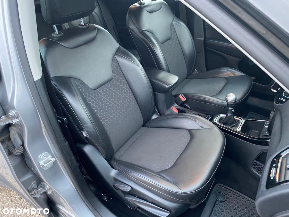 Jeep Compass 1.4 MultiAir Longitude - 34