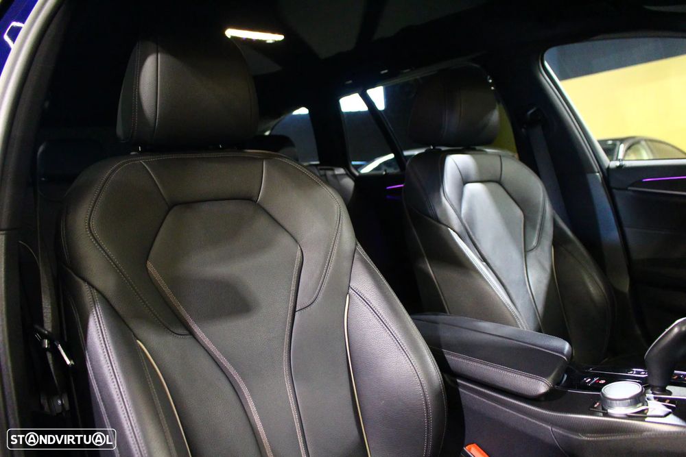 BMW 520 e Pack M - 18