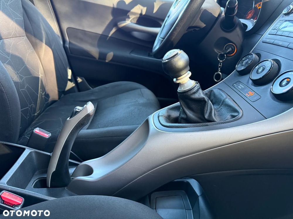 Toyota Auris 1.33 VVT-i Terra - 28