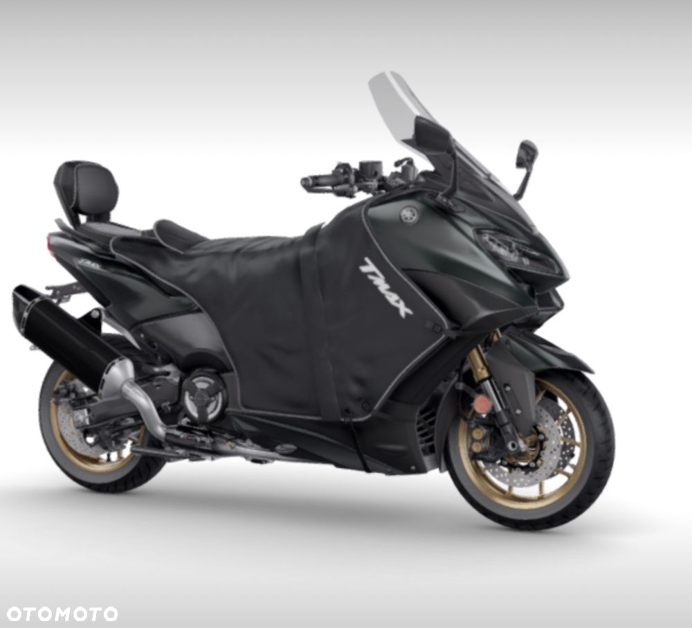 Yamaha Tmax - 10