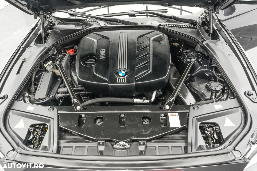 BMW Seria 5 520d Sport-Aut. BluePerformance - 29