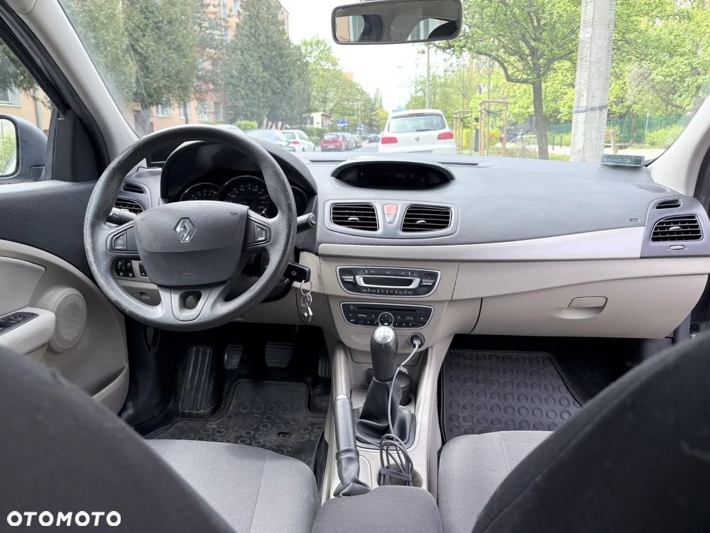 Renault Fluence 1.6 16V Expression Euro5 - 15