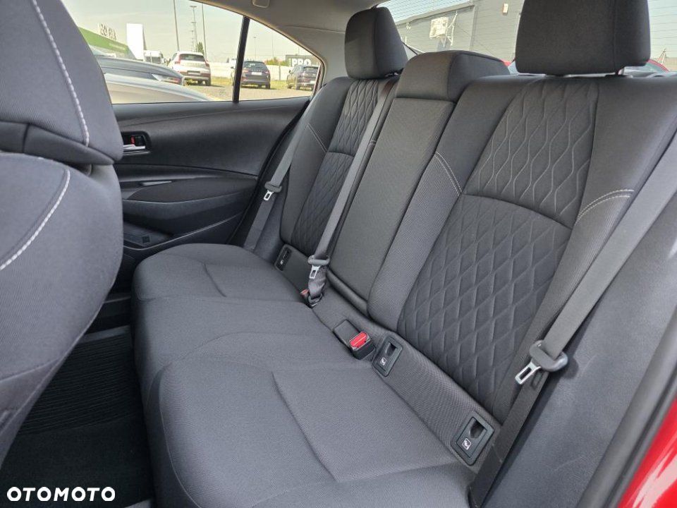 Toyota Corolla - 11
