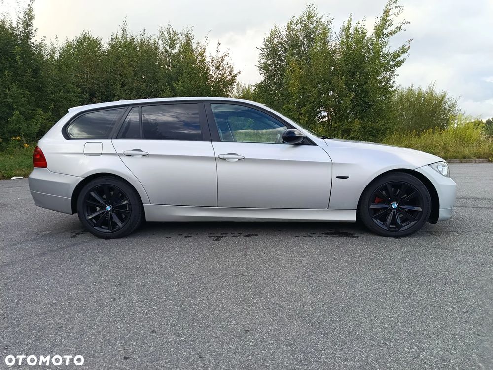 BMW Seria 3 320d - 3