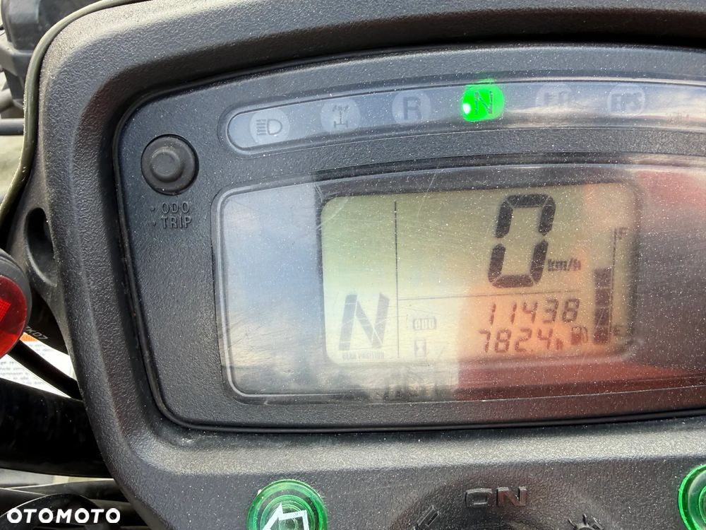 Suzuki Kingquad - 14