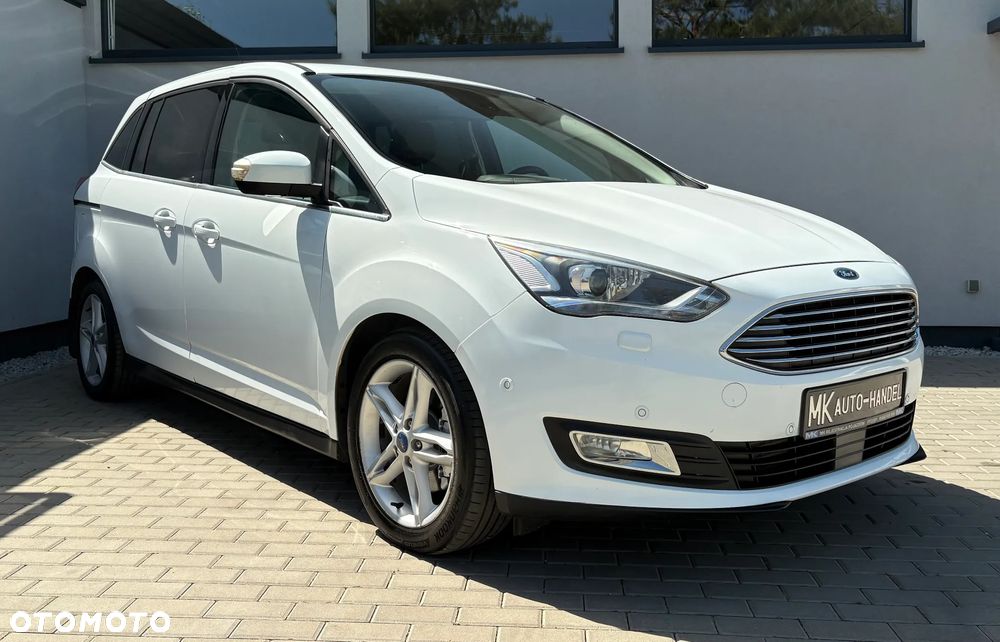 Ford Grand C-MAX - 3