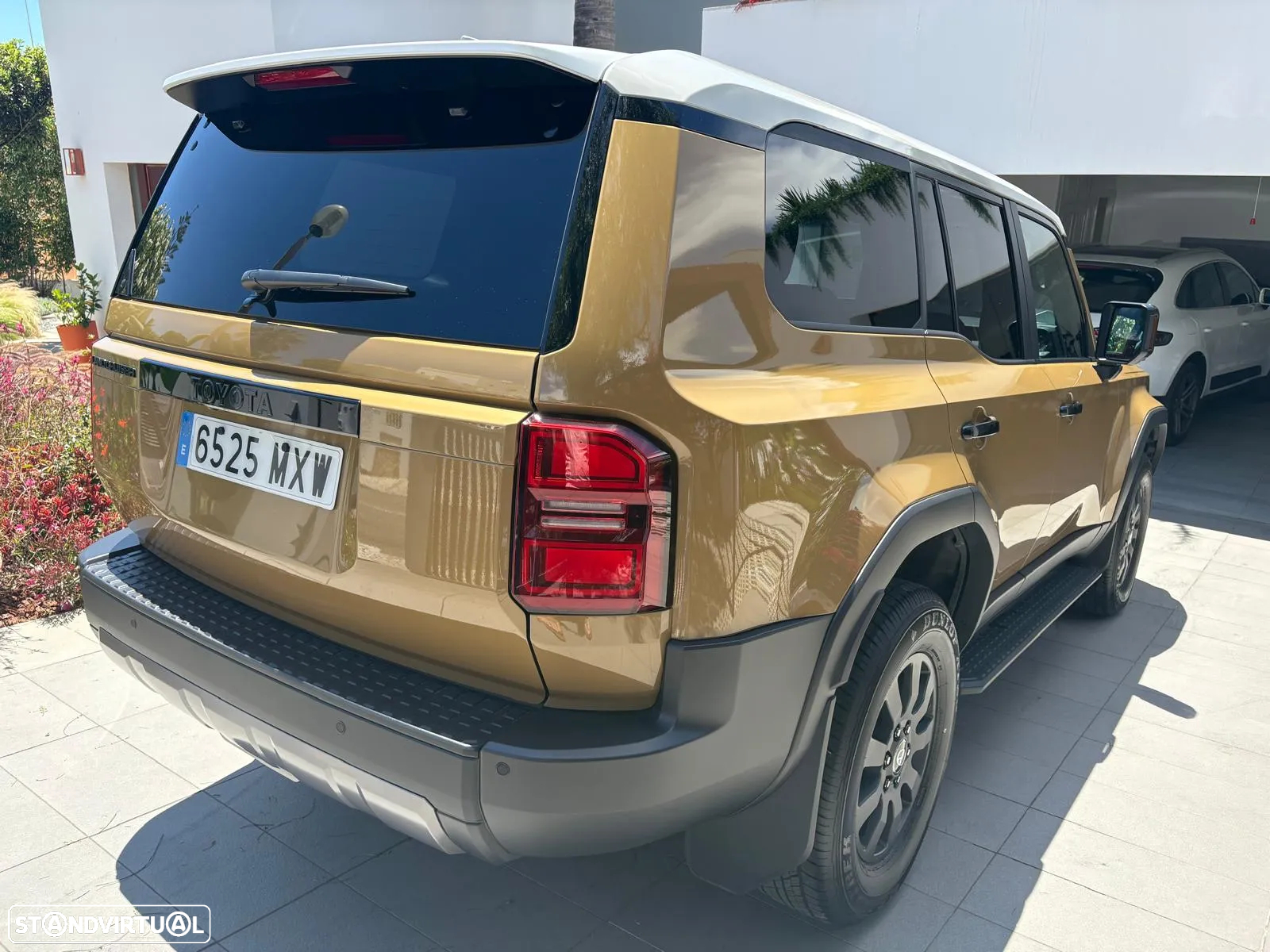 Toyota Land Cruiser 2.8 D-4D Auto First Edition - 7