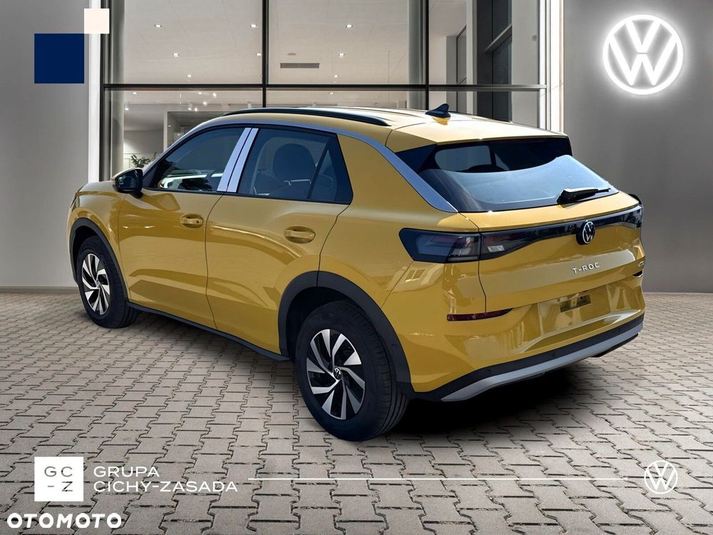 Volkswagen T-Roc - 3