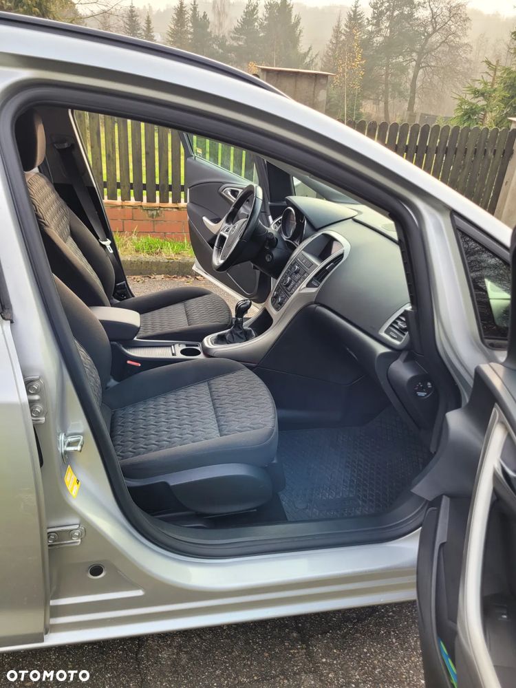 Opel Astra 1.4 Turbo Active - 10