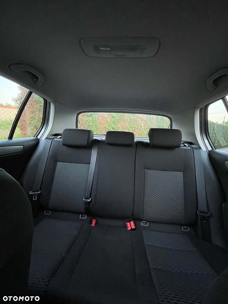 Volkswagen Golf - 7