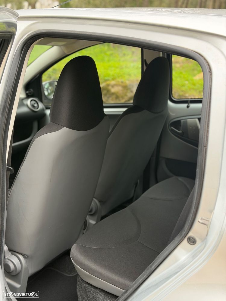 Toyota Aygo 1.0 Power Pack+AC - 12