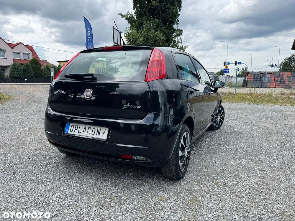 Fiat Grande Punto - 12