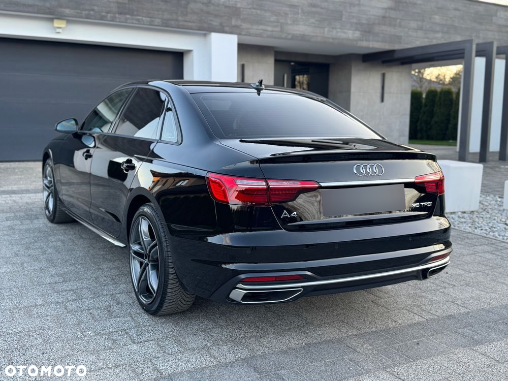 Audi A4 35 TFSI S tronic - 12