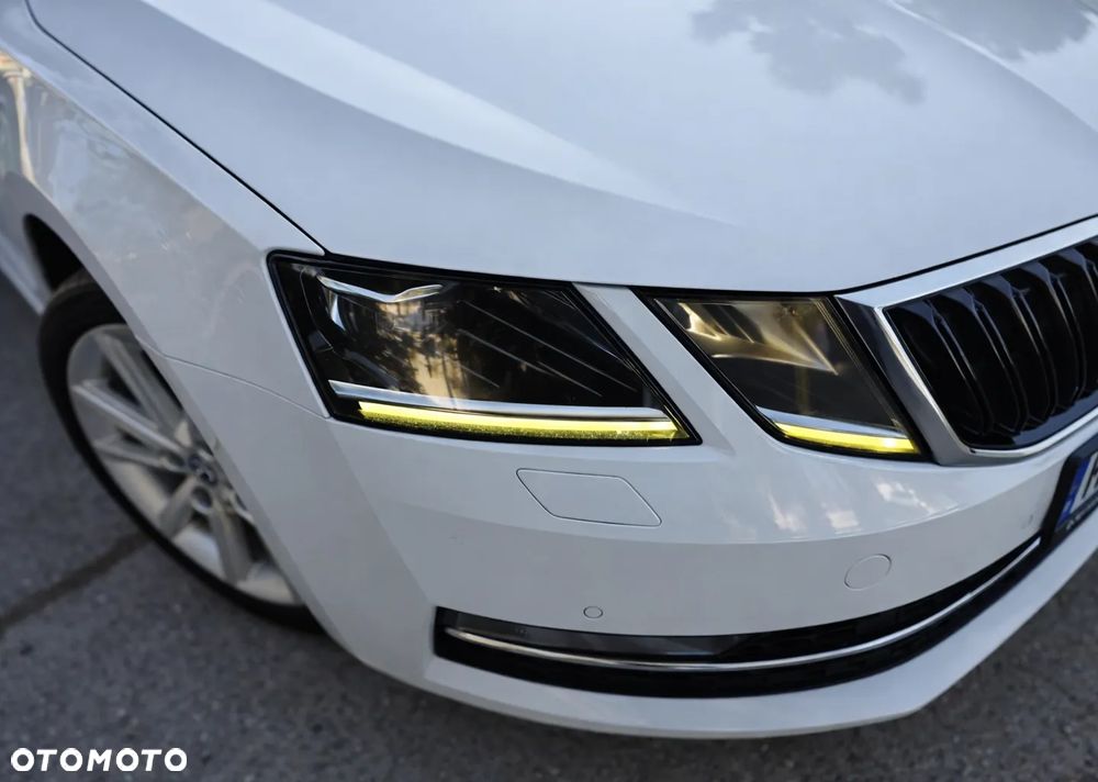Skoda Octavia 2.0 TDI Style DSG - 8