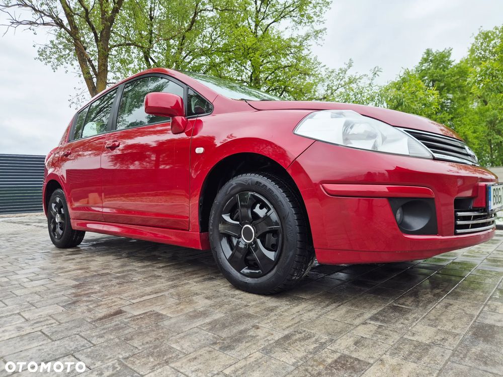 Nissan Tiida - 13