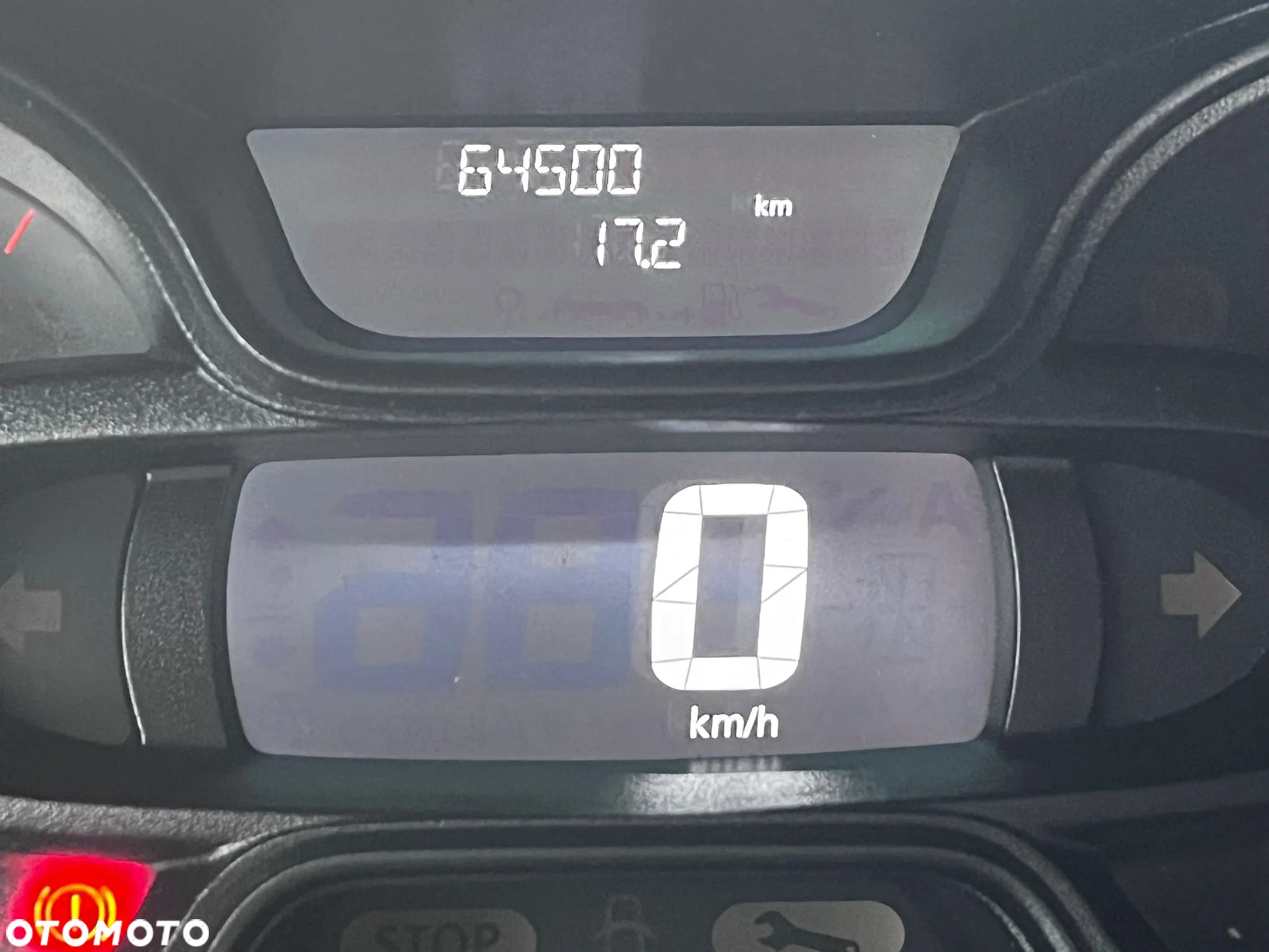 Renault Trafic - 18