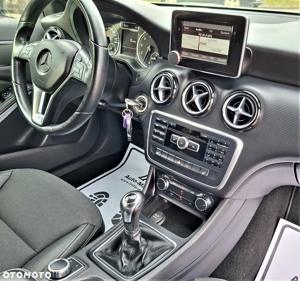 Mercedes-Benz Klasa A 180 (BlueEFFICIENCY) AMG Sport - 33