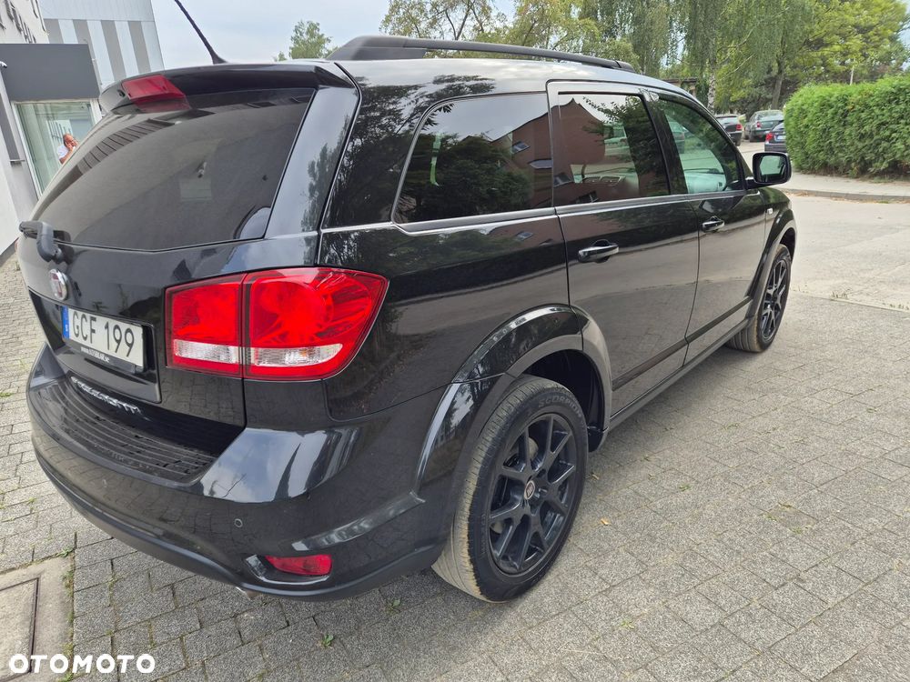 Fiat Freemont 2.0 Multijet 16V DPF Automatik Allrad Black Code - 6