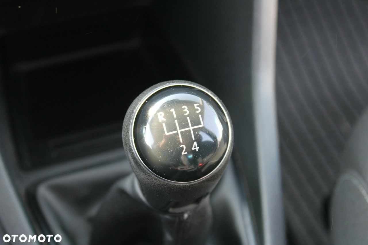 Volkswagen Caddy - 28