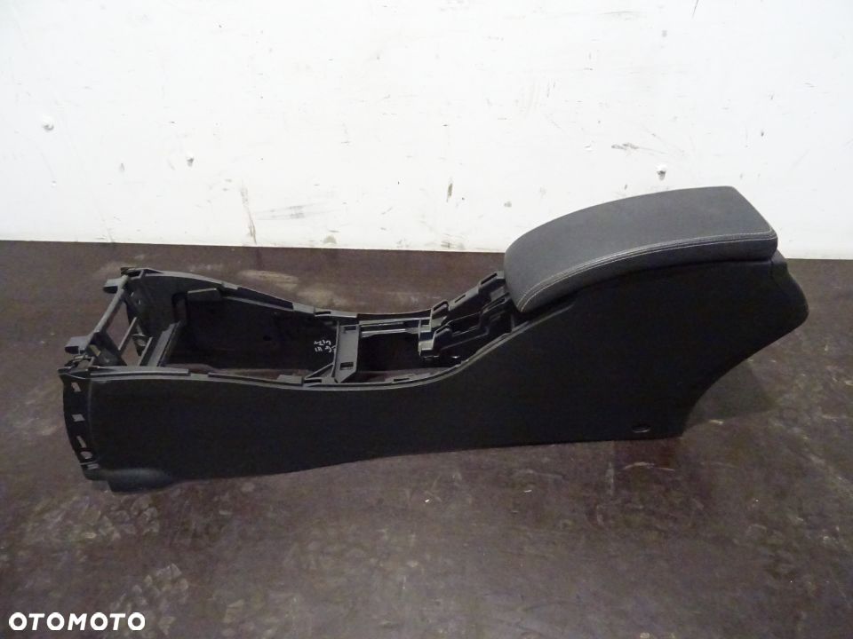 RENAULT MEGANE III LIFT PODŁOKIETNIK TUNEL ŚRODKOWY - 1