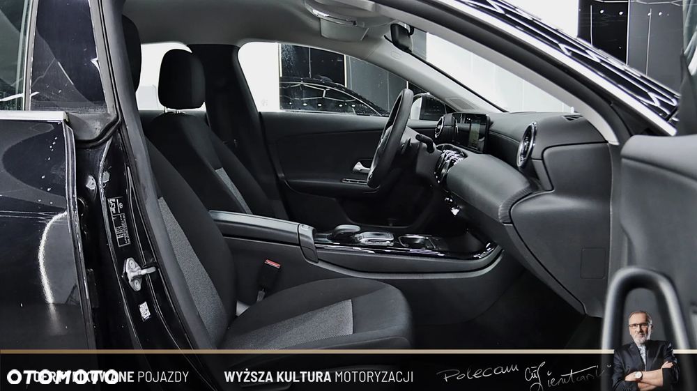 Mercedes-Benz CLA 200 d 8G-DCT - 14
