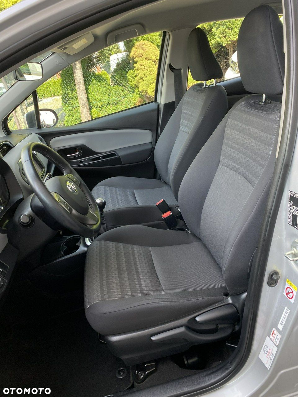 Toyota Yaris - 12