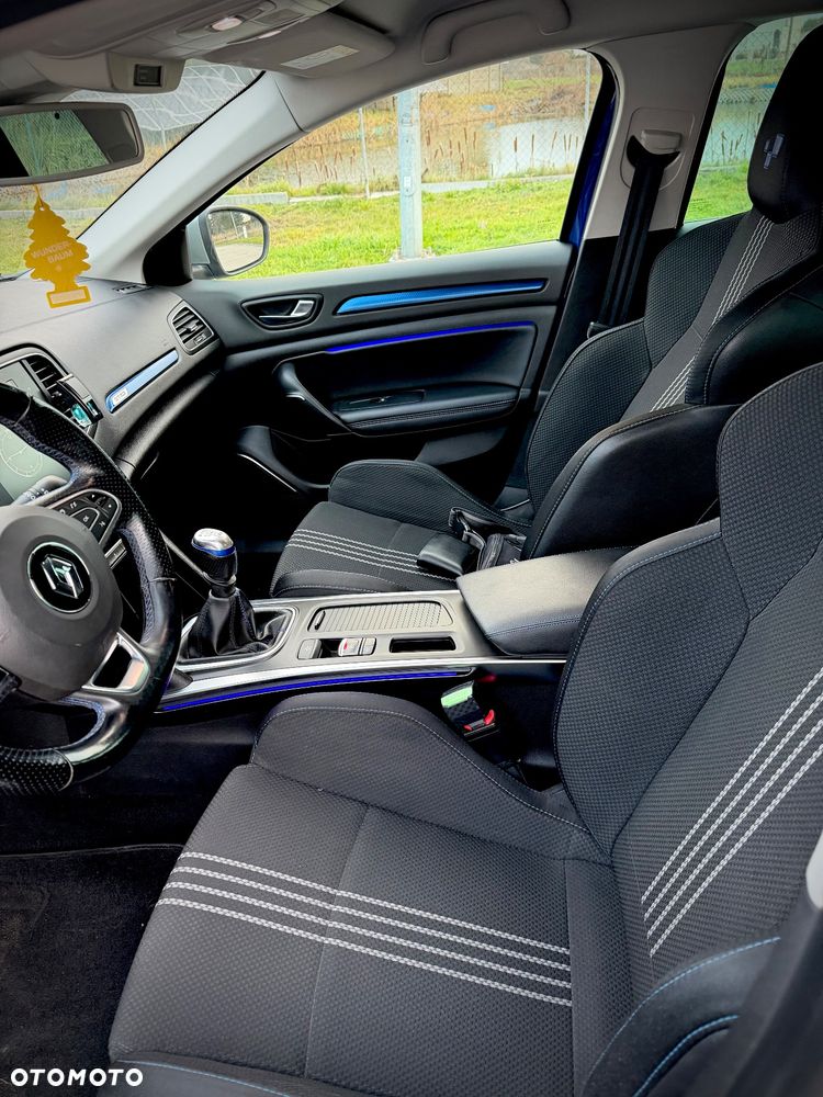 Renault Megane ENERGY dCi 110 GT LINE - 11