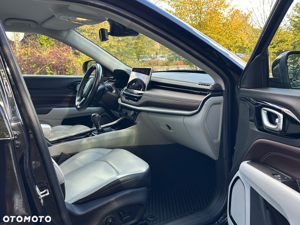 Jeep Compass - 13