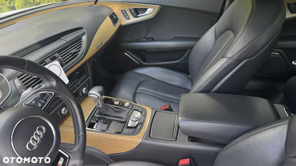 Audi S7 Sportback Standard - 21