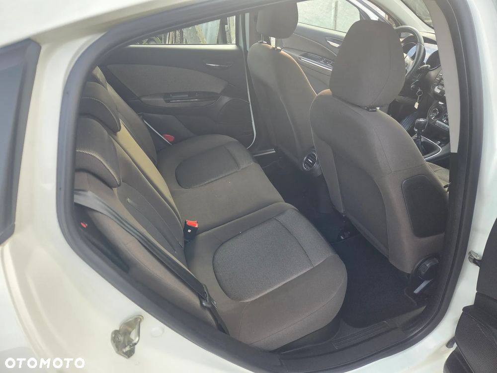 Fiat Bravo - 11