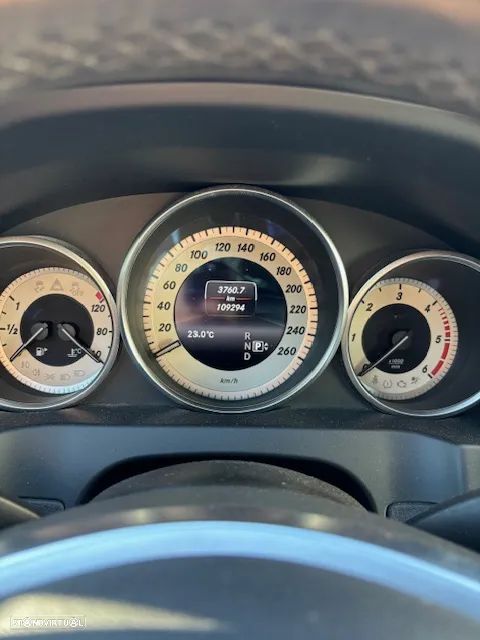 Mercedes-Benz E 250 CDi Avantgarde BlueEfficiency Auto - 10