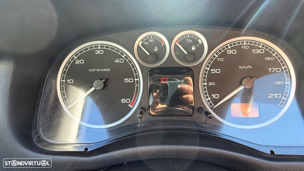 Peugeot 307 1.6 HDi XS Premium - 9