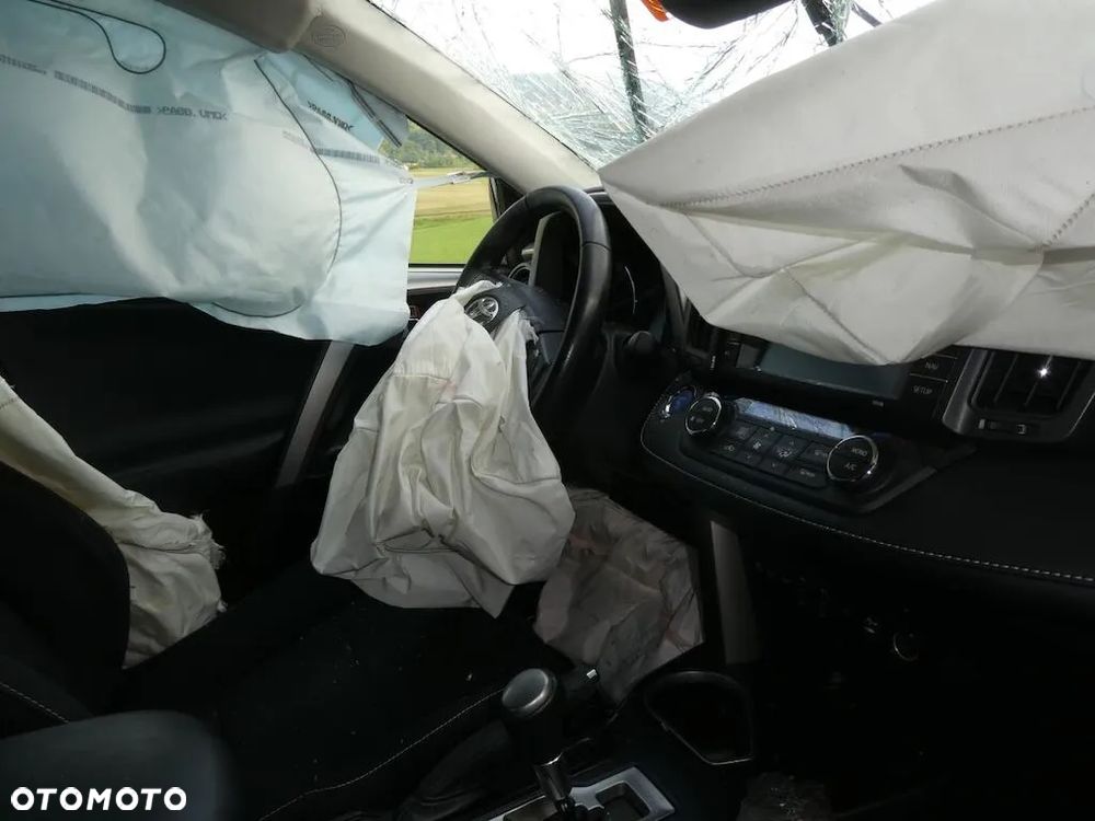 Toyota RAV4 - 17