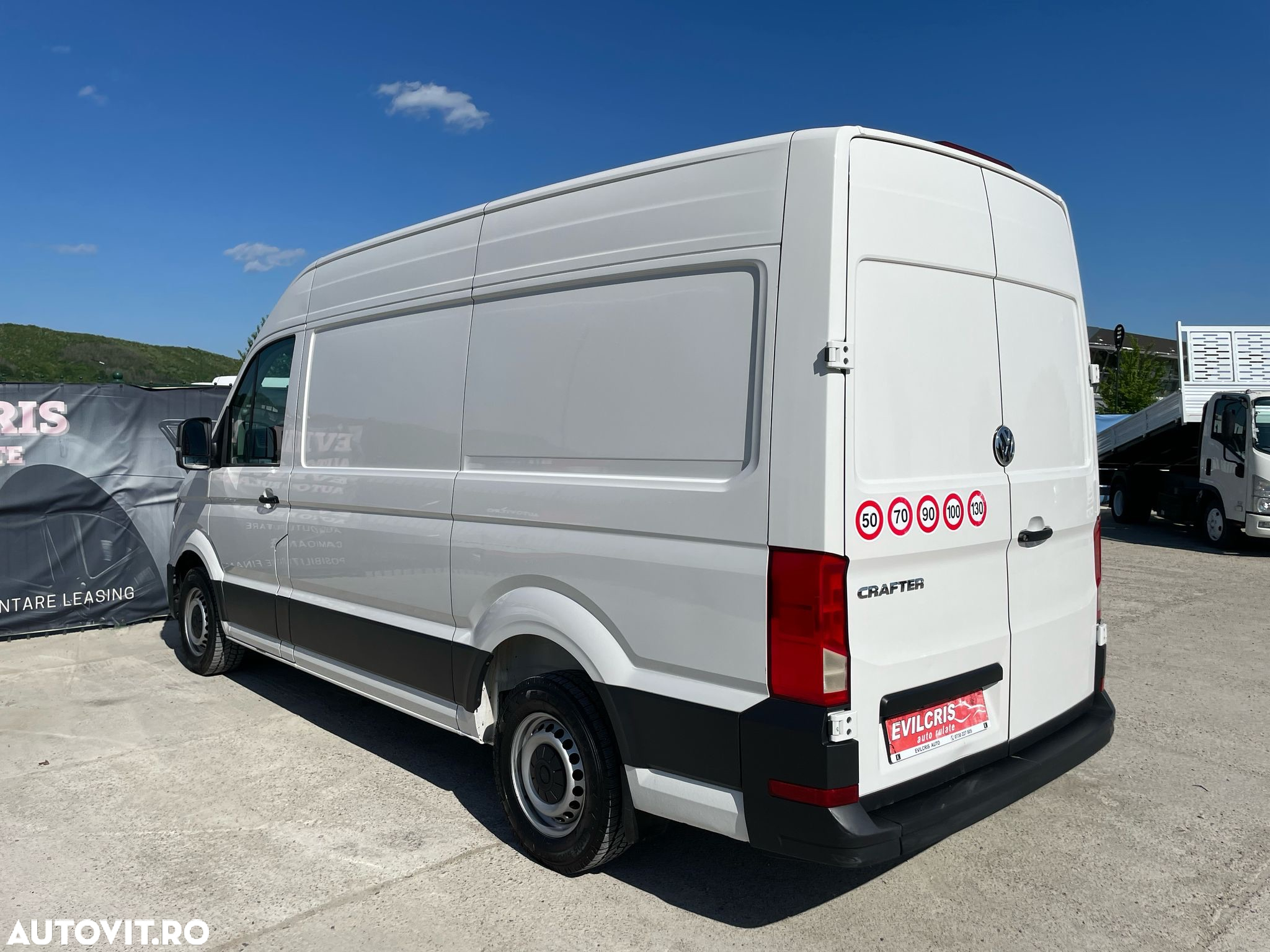 Volkswagen Crafter L3H3 - 6