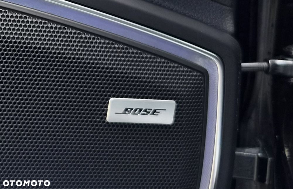 Porsche Panamera 4 - 22