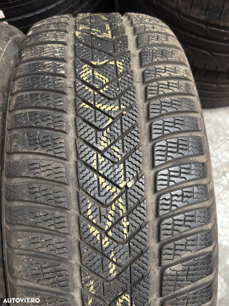 Vând 4 anvelope 265/50/19 Pirelli de iarnă cu runflat second - 5