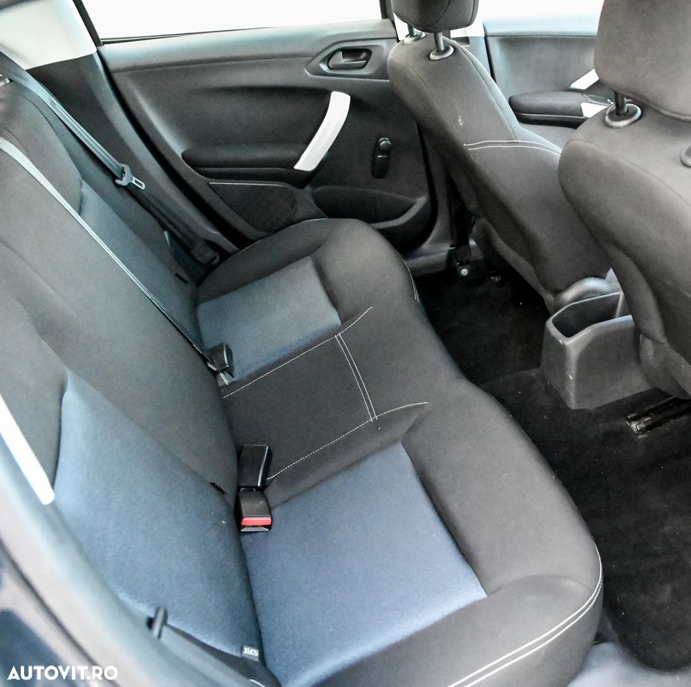 Peugeot 208 82 PureTech Style - 20