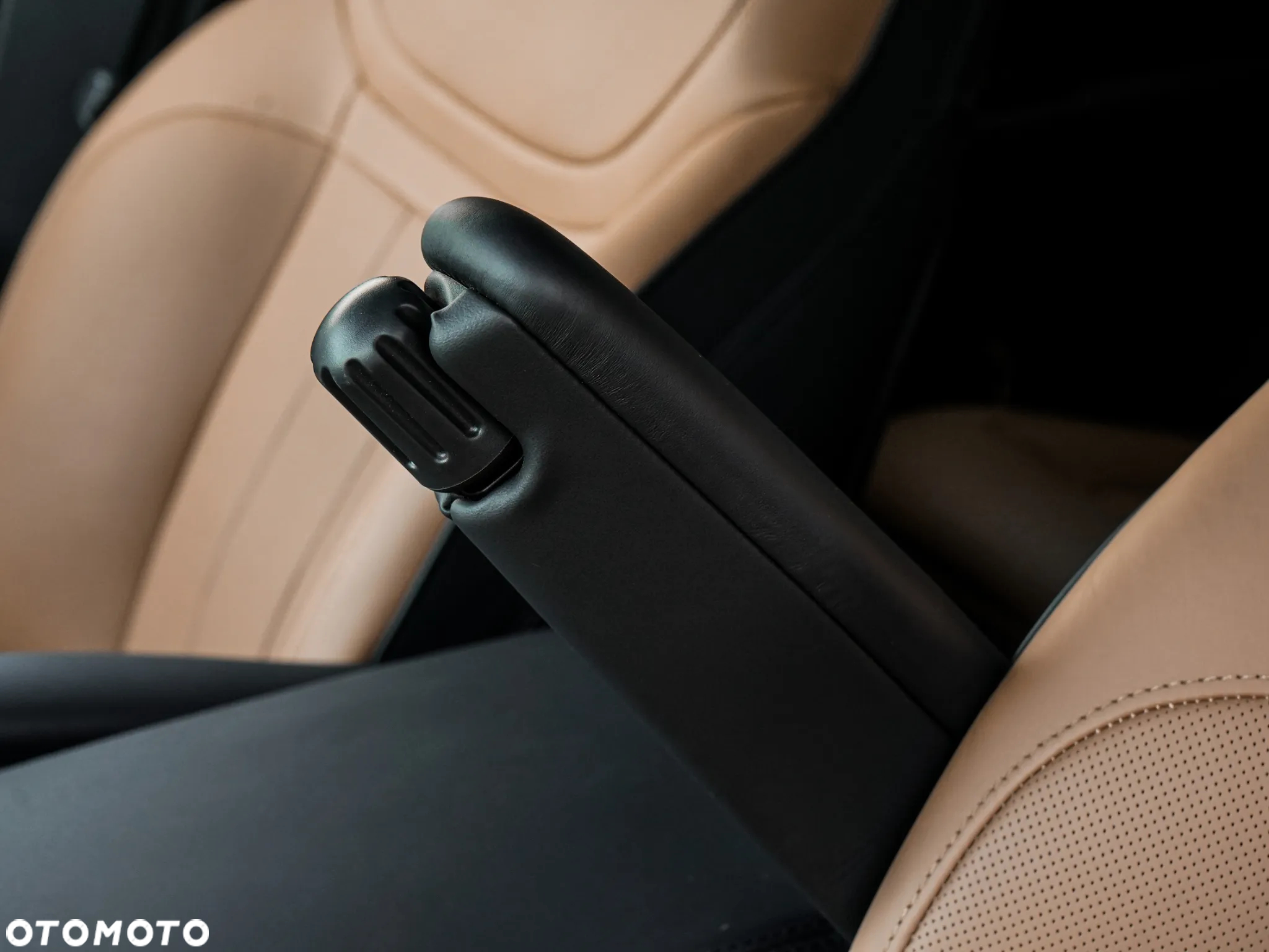 Land Rover Range Rover Sport ver-s-3-0-p550e-phev-autobiography - 27