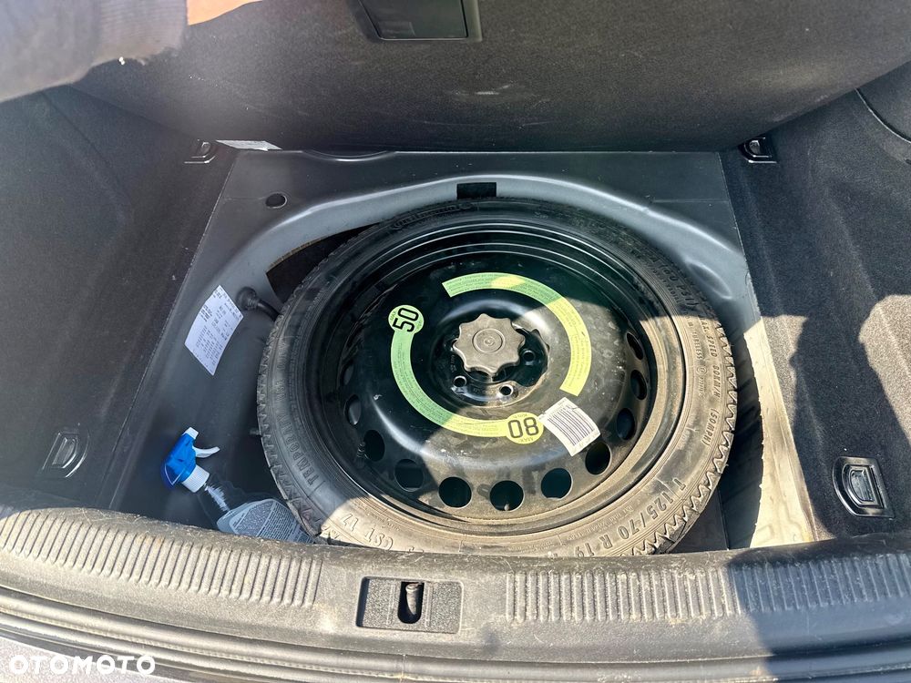 Audi A4 Limousine - 14