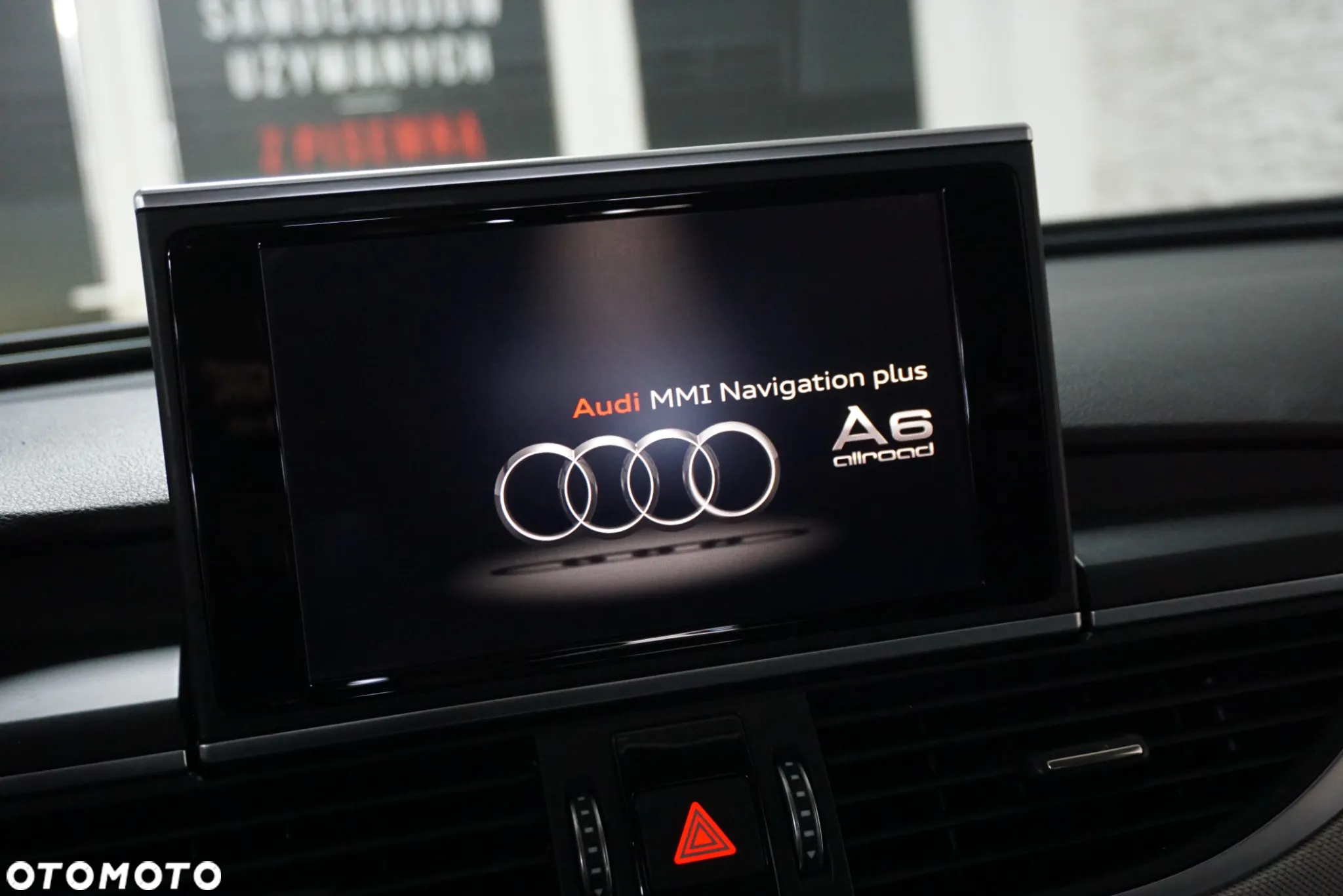 Audi A6 Avant 3.0 TDI quattro S tronic - 32