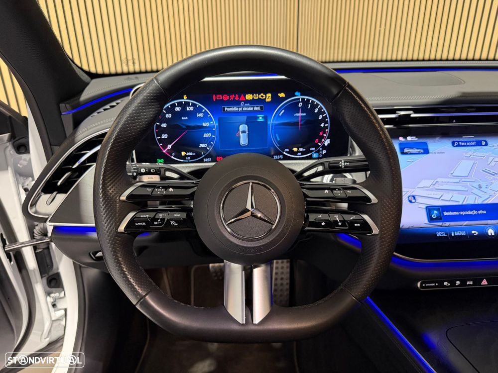 Mercedes-Benz E 300 de - 11