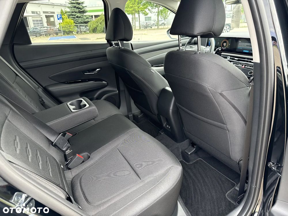 Hyundai Tucson 1.6 T-GDi Smart 2WD - 27