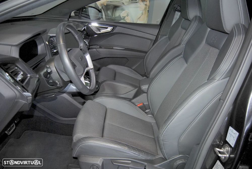 Audi Q4 e-tron 45 82 kWh SE Business Plus - 17