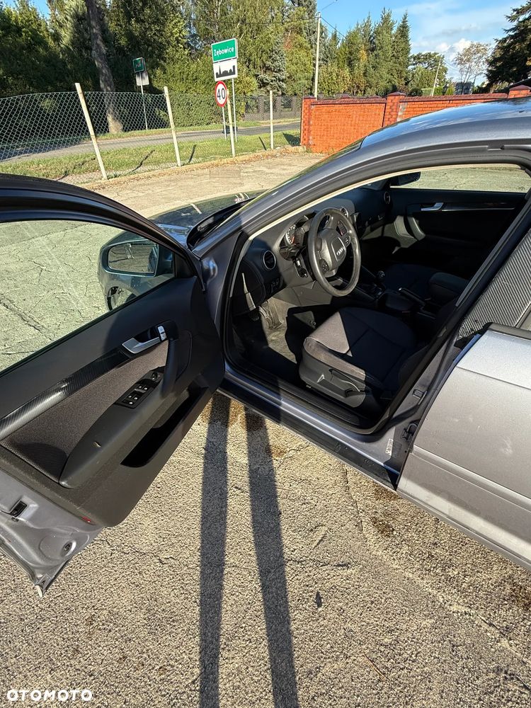 Audi A3 Sportback - 13