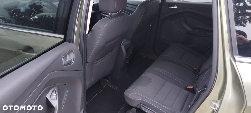 Ford Kuga 2.0 TDCi 2x4 Trend - 27